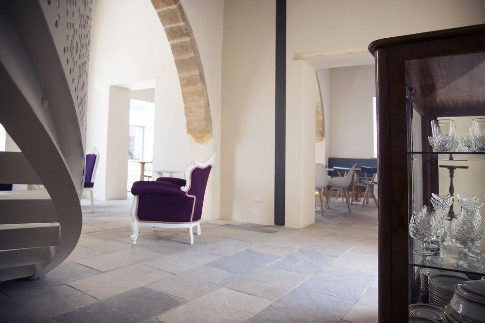 Lokal Boutique Hotel Larnaca Dış mekan fotoğraf